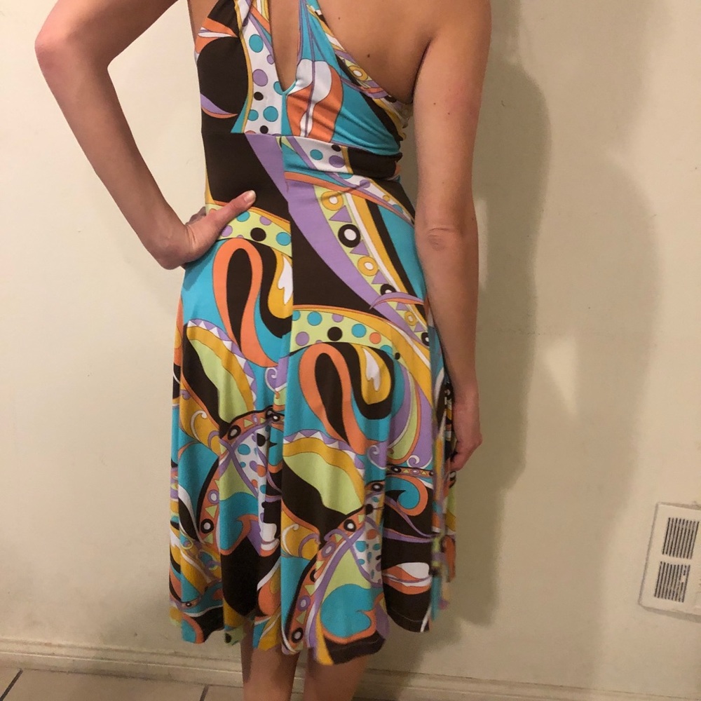Dress - Picture 3 of 4